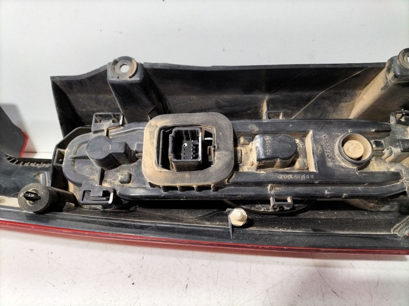 Recambio de piloto trasero derecho para renault kangoo express (fw0/1_) 1.5 dci 85 (fw0k, fw0l, fw0b) referencia OEM IAM 8200419