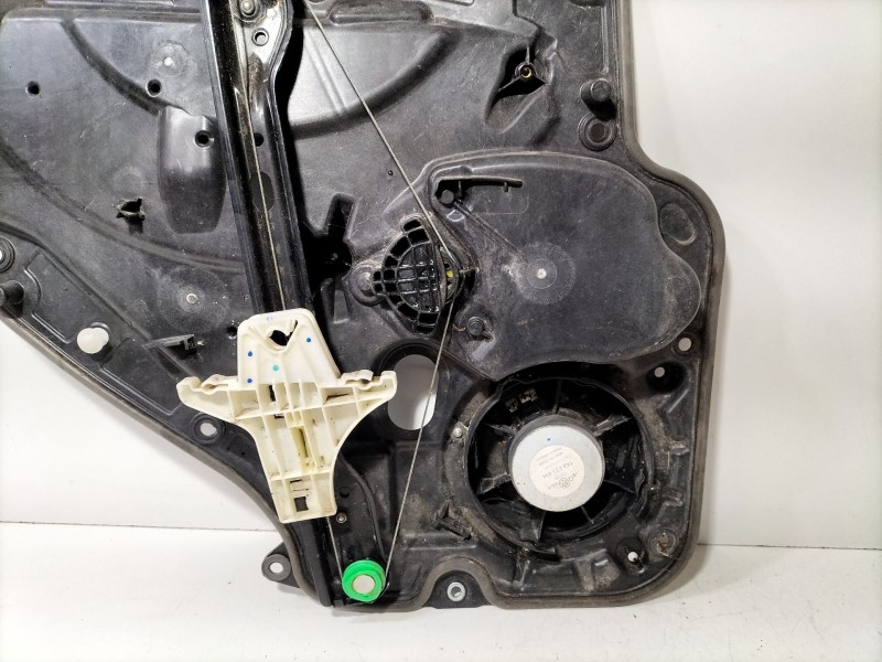Recambio de elevalunas trasero derecho para volkswagen golf vi (5k1) 2.0 tdi referencia OEM IAM 5K4839730  