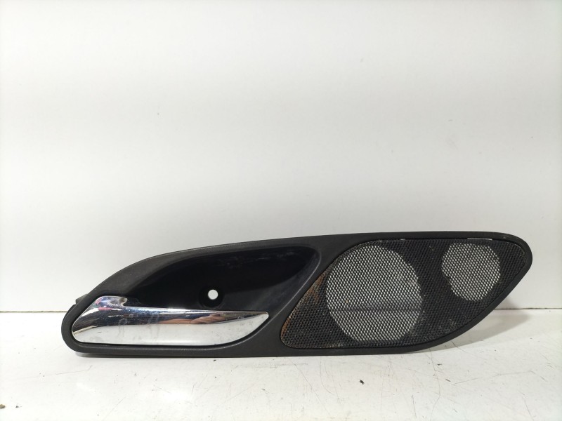 Recambio de maneta interior delantera izquierda para bmw serie 3 berlina (e46) 2.0 16v diesel cat referencia OEM IAM 8222705A  
