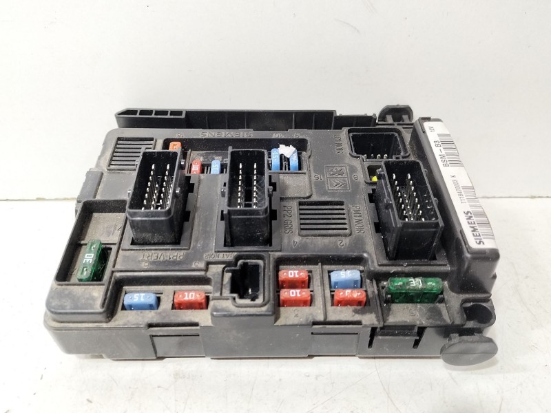 Recambio de caja reles / fusibles para citroën c3 1.4 referencia OEM IAM 9650618480  