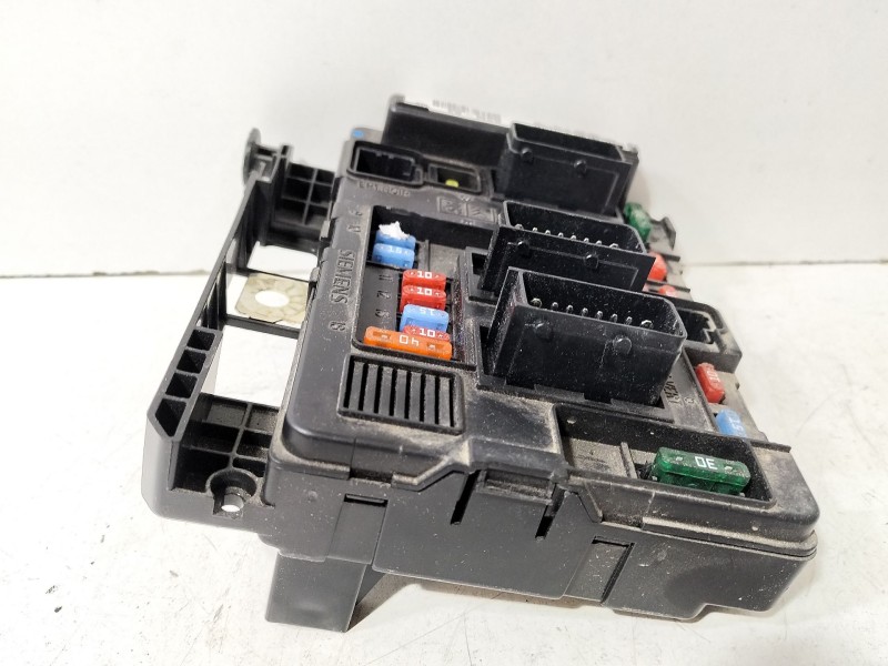 Recambio de caja reles / fusibles para citroën c3 1.4 referencia OEM IAM 9650618480  