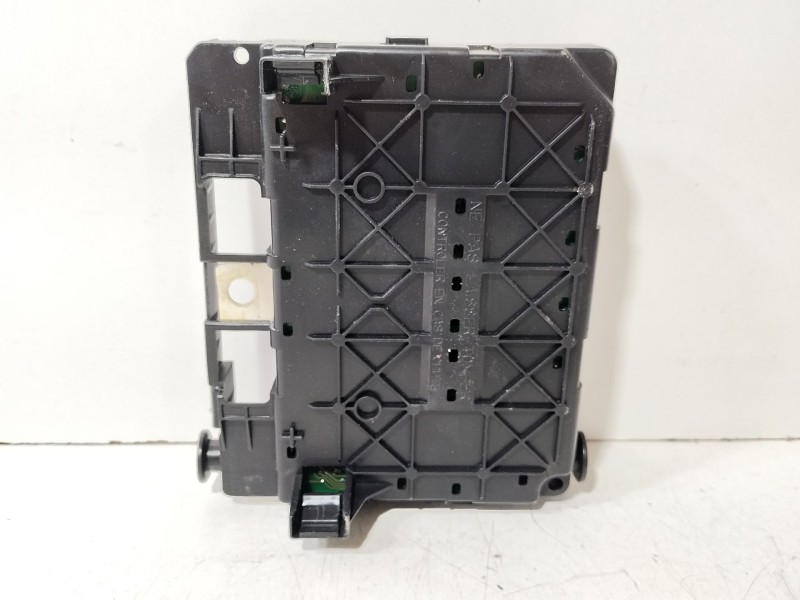 Recambio de caja reles / fusibles para citroën c3 1.4 referencia OEM IAM 9650618480  