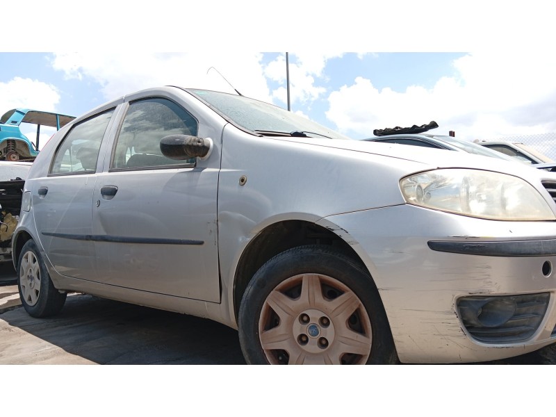 fiat punto (188_) del año 2005