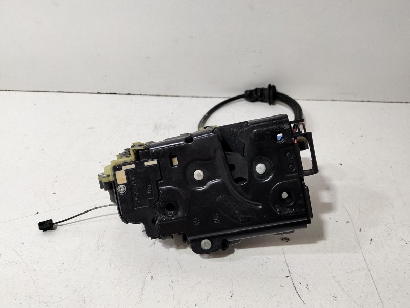 Recambio de cerradura puerta delantera izquierda para seat ibiza iii (6l1) 1.9 tdi referencia OEM IAM 3B1837015AQ  
