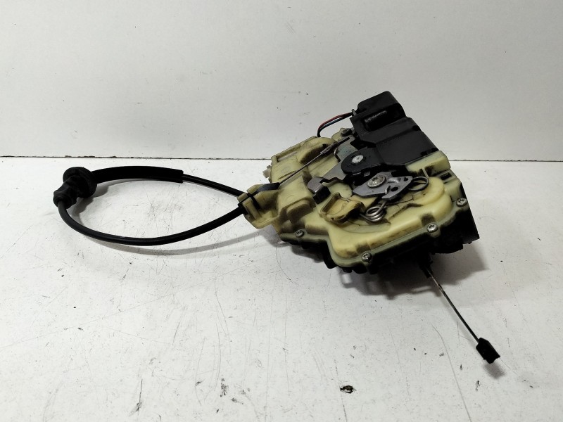 Recambio de cerradura puerta delantera izquierda para seat ibiza iii (6l1) 1.9 tdi referencia OEM IAM 3B1837015AQ  