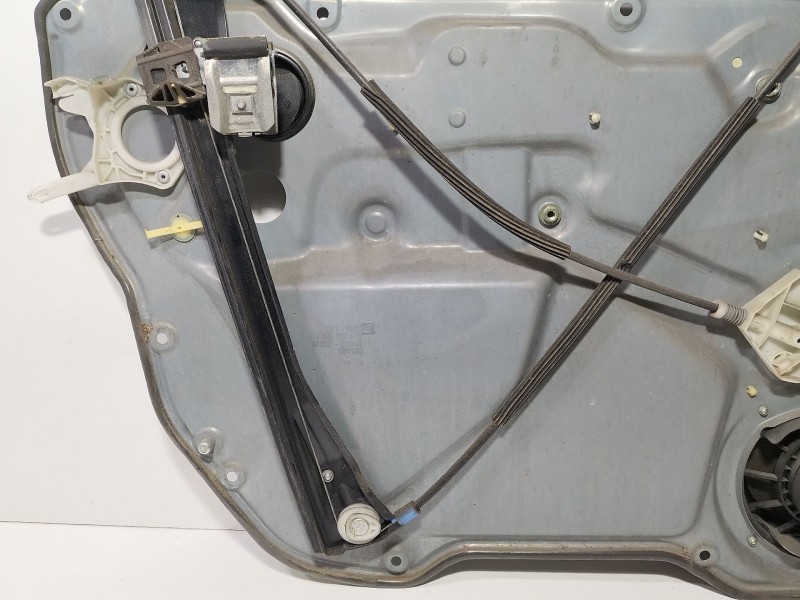 Recambio de elevalunas delantero derecho para seat ibiza iii (6l1) 1.9 tdi referencia OEM IAM 6L4837752ER  