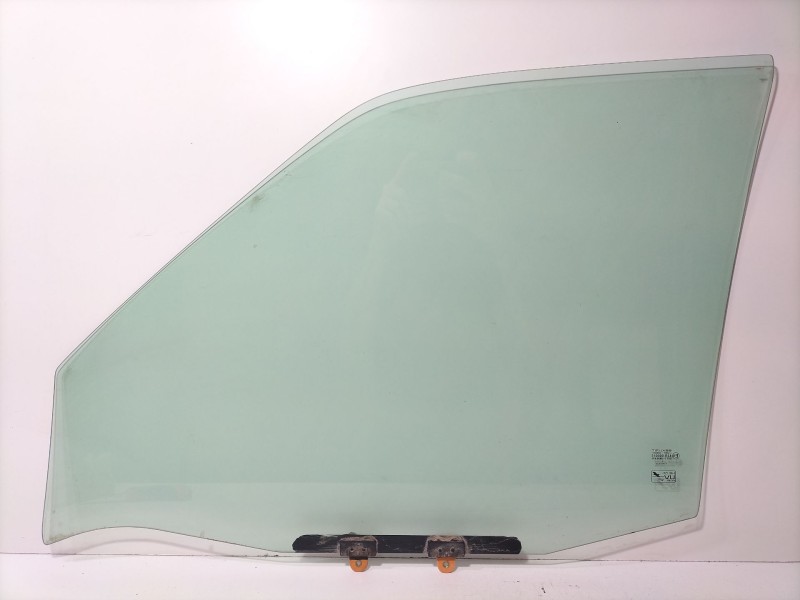 Recambio de luna delantera derecha para nissan terrano ii (r20) 2.7 tdi 4wd referencia OEM IAM Nissan Terrano II  