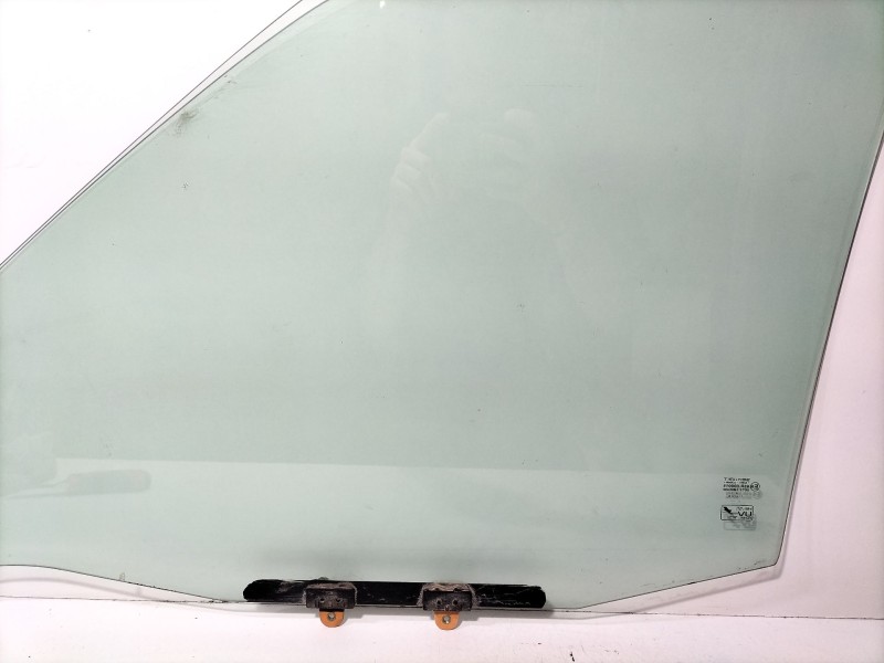 Recambio de luna delantera derecha para nissan terrano ii (r20) 2.7 tdi 4wd referencia OEM IAM Nissan Terrano II  