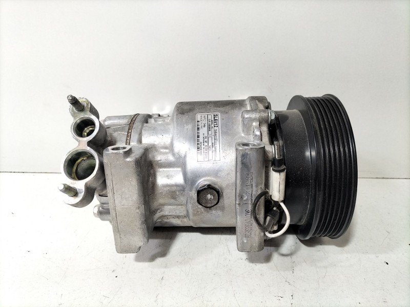 Recambio de compresor aire acondicionado para renault clio ii (bb_, cb_) 1.5 dci (b/cb07) referencia OEM IAM 050906  