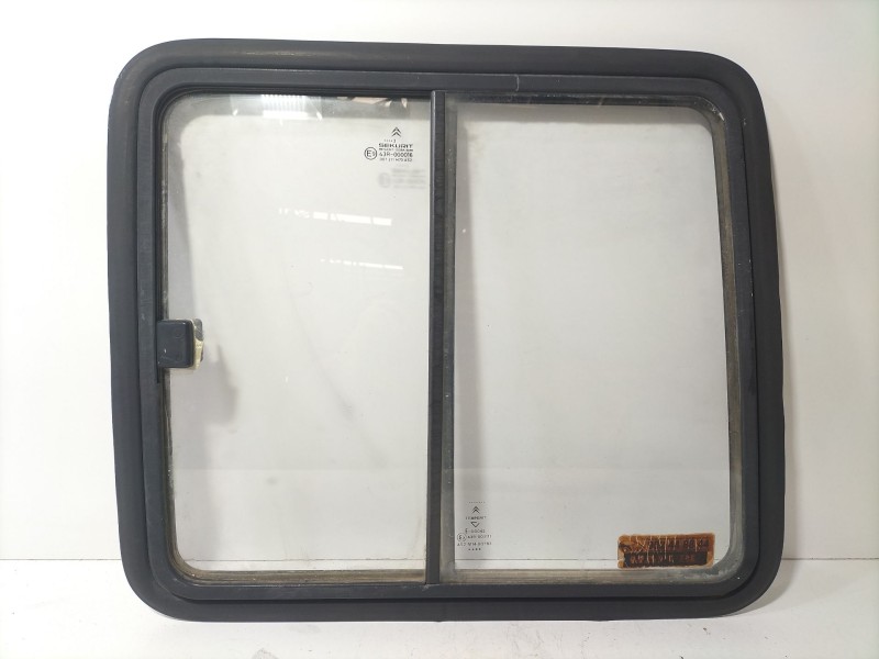 Recambio de luna trasera derecha para citroën c15 furgoneta/monovolumen (vd_) 1.8 d referencia OEM IAM Citroen C15  