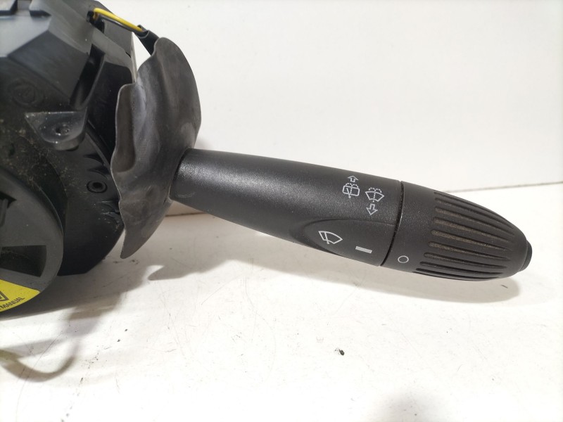 Recambio de mando multifuncion para fiat punto (188_) 1.2 60 (188.030, .050, .130, .150, .230, .250) referencia OEM IAM 73540022