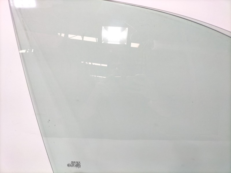 Recambio de luna delantera derecha para seat ibiza iii (6l1) 1.9 tdi referencia OEM IAM Seat Ibiza 6L  