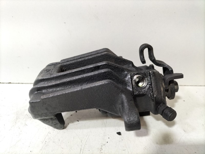 Recambio de pinza freno trasera derecha para seat ibiza iii (6l1) 1.9 tdi referencia OEM IAM 6Q0615424A  