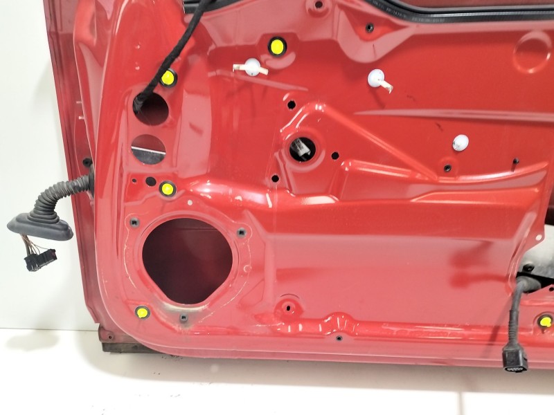 Recambio de puerta delantera derecha para audi a3 (8p) 3.2 ambition quattro referencia OEM IAM 8P3831052D  