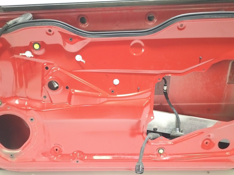 Recambio de puerta delantera derecha para audi a3 (8p) 3.2 ambition quattro referencia OEM IAM 8P3831052D  