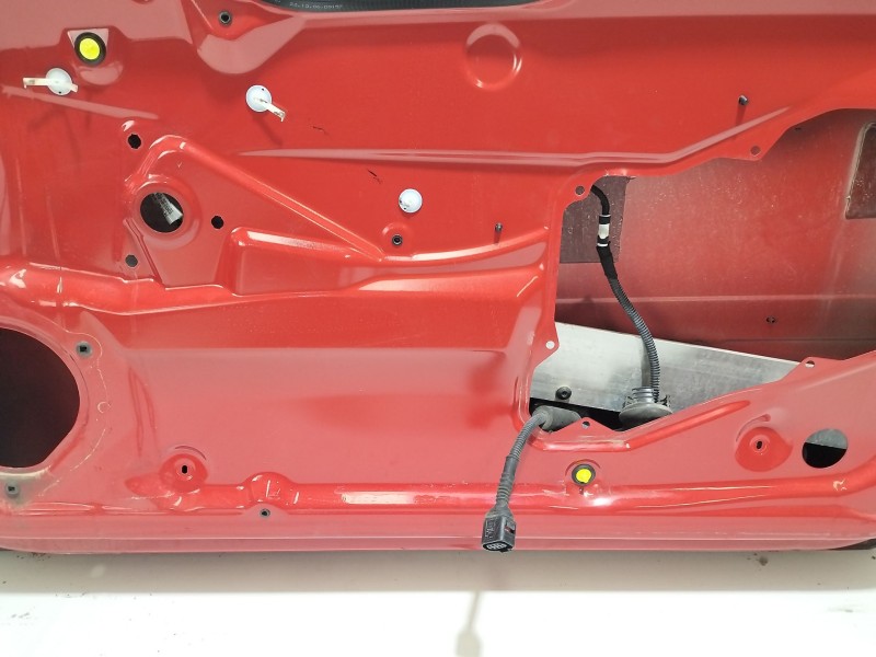 Recambio de puerta delantera derecha para audi a3 (8p) 3.2 ambition quattro referencia OEM IAM 8P3831052D  
