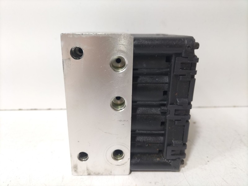 Recambio de abs para citroën xantia berlina 2.0 hdi sx referencia OEM IAM 9625975480  
