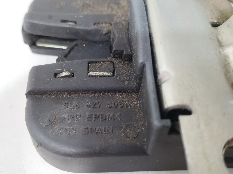 Recambio de cerradura maletero / porton para seat ibiza iii (6l1) 1.9 tdi referencia OEM IAM 6L6827505A  