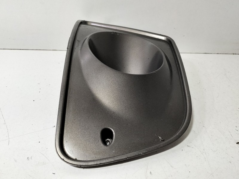 Recambio de rejilla paragolpes derecha para seat ibiza iii (6l1) 1.9 tdi referencia OEM IAM 6LL853666  