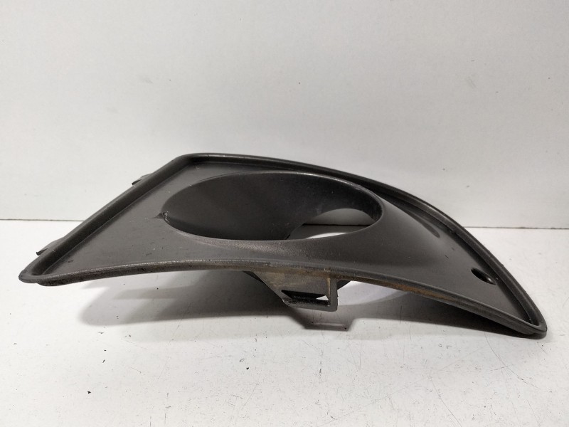 Recambio de rejilla paragolpes derecha para seat ibiza iii (6l1) 1.9 tdi referencia OEM IAM 6LL853666  