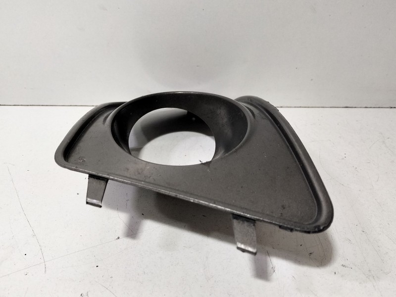 Recambio de rejilla paragolpes derecha para seat ibiza iii (6l1) 1.9 tdi referencia OEM IAM 6LL853666  