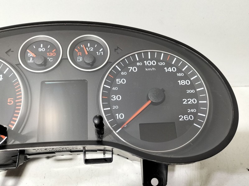 Recambio de cuadro instrumentos para audi a3 (8p) 2.0 tdi ambiente referencia OEM IAM 8P0920931  