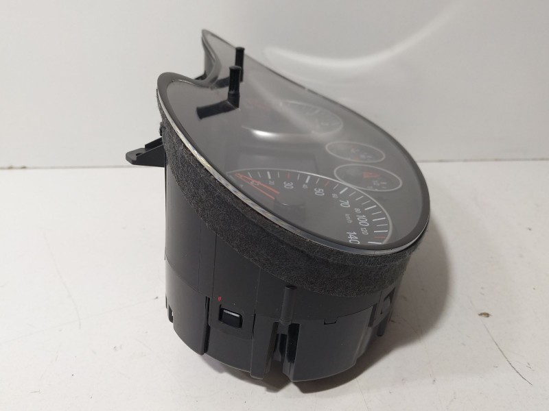 Recambio de cuadro instrumentos para audi a3 (8p) 2.0 tdi ambiente referencia OEM IAM 8P0920931  