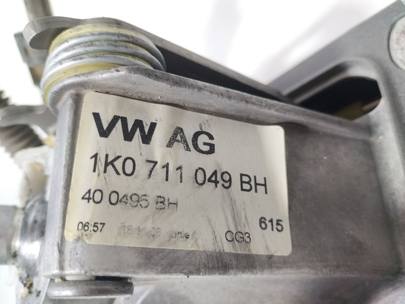 Recambio de palanca cambio para audi a3 (8p) 1.8 tfsi limited edition referencia OEM IAM 1K0711049BH  