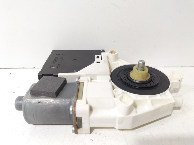 Recambio de motor elevalunas delantero derecho para audi a3 (8p) 1.8 tfsi limited edition referencia OEM IAM 8P0959802H  