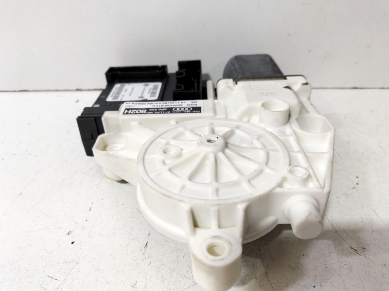 Recambio de motor elevalunas delantero derecho para audi a3 (8p) 1.8 tfsi limited edition referencia OEM IAM 8P0959802H  