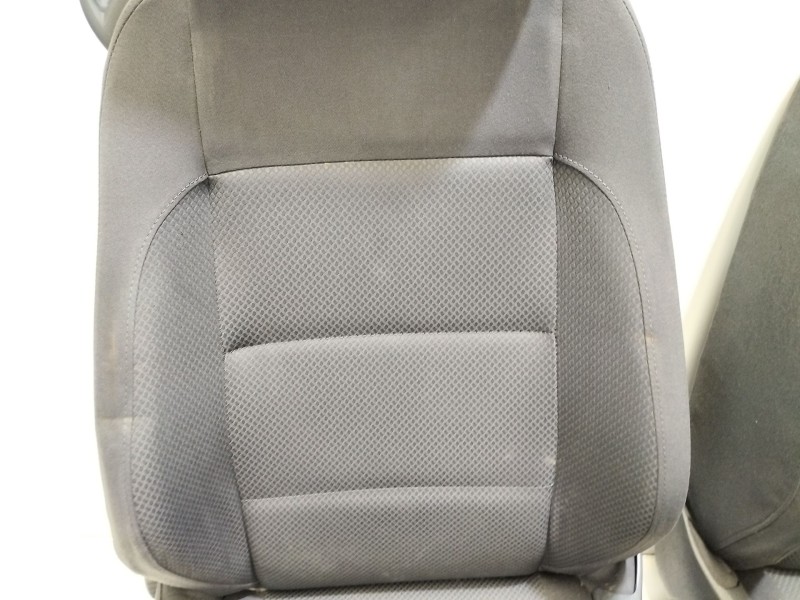 Recambio de juego asientos completo para volkswagen golf v (1k1) 1.9 tdi referencia OEM IAM TDI  