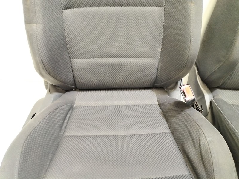 Recambio de juego asientos completo para volkswagen golf v (1k1) 1.9 tdi referencia OEM IAM TDI  