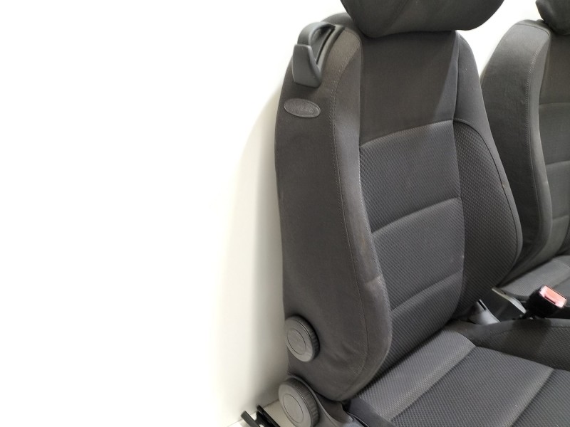 Recambio de juego asientos completo para volkswagen golf v (1k1) 1.9 tdi referencia OEM IAM TDI  