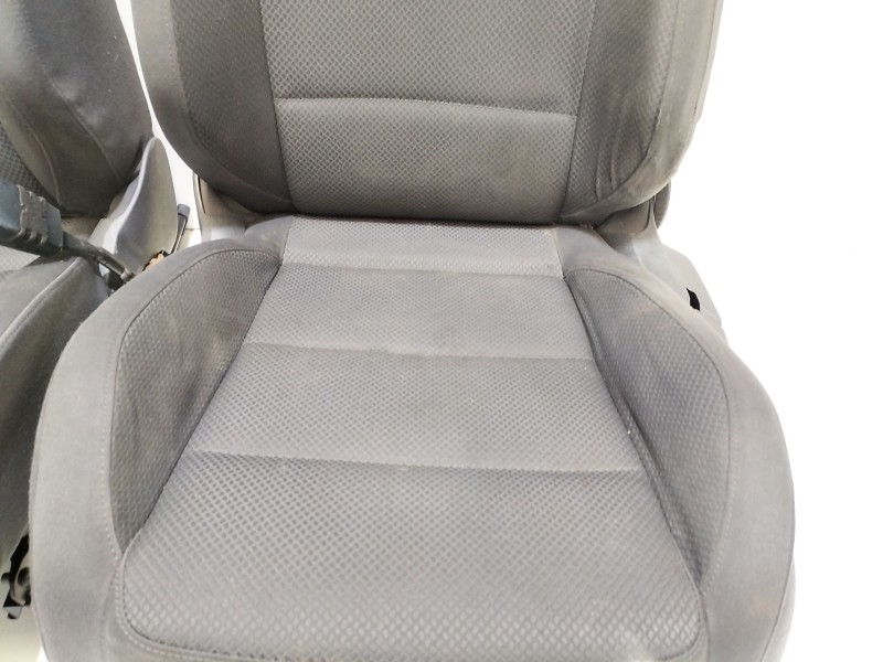 Recambio de juego asientos completo para volkswagen golf v (1k1) 1.9 tdi referencia OEM IAM TDI  