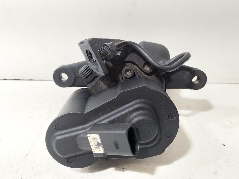 Recambio de pinza freno trasera izquierda para volkswagen passat b6 (3c2) 2.0 tdi referencia OEM IAM 3C0615403G  
