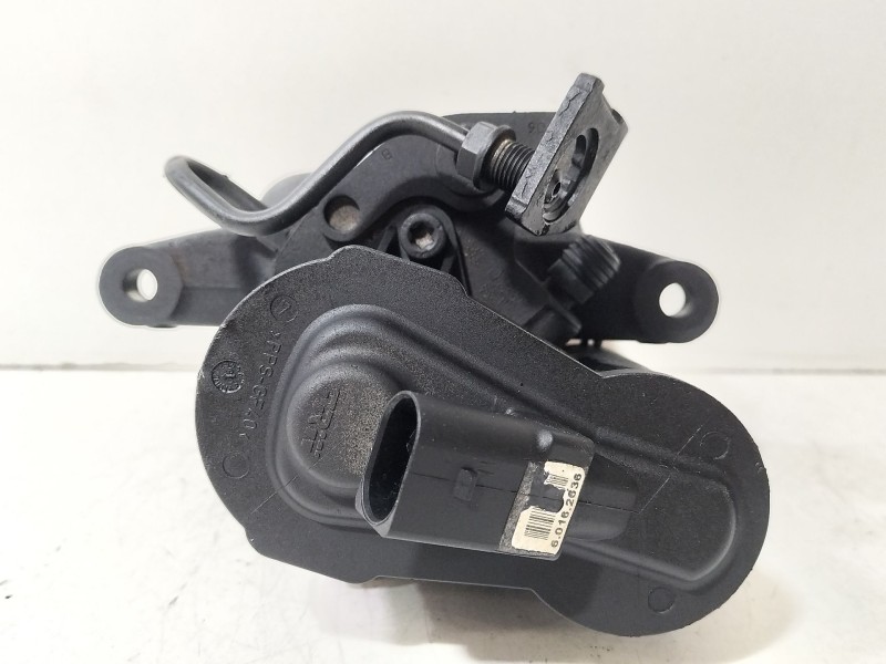 Recambio de pinza freno trasera derecha para volkswagen passat b6 (3c2) 2.0 tdi referencia OEM IAM 3C0615404G  