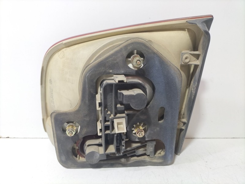 Recambio de piloto trasero izquierdo interior para volkswagen touareg (7la, 7l6, 7l7) 5.0 v10 tdi referencia OEM IAM 7L6945093H 