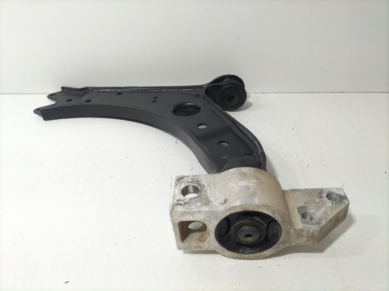 Recambio de brazo suspension inferior delantero derecho para seat leon (1p1) 2.0 tdi 16v referencia OEM IAM 1K0407152BD  
