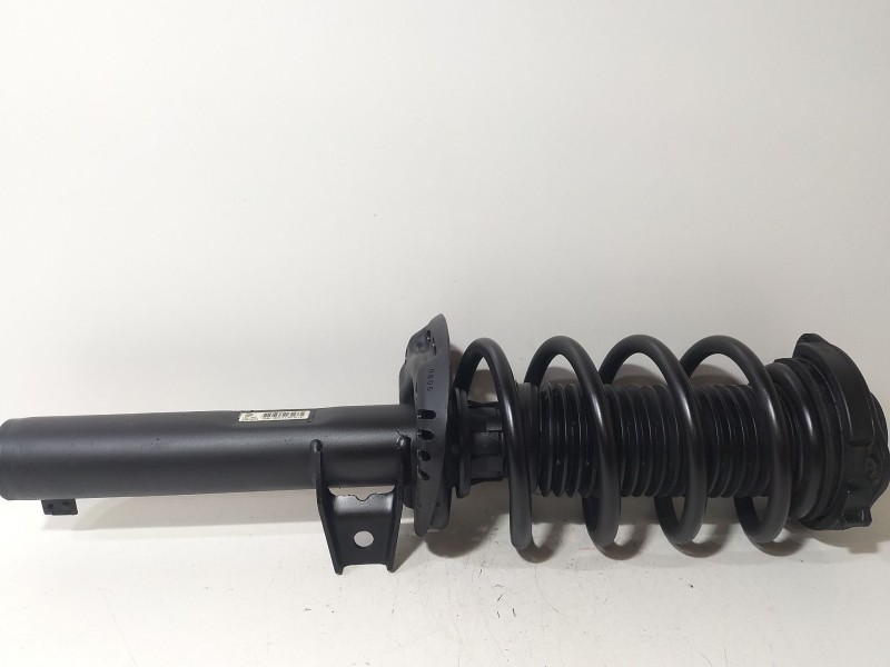 Recambio de amortiguador delantero derecho para volkswagen passat b6 (3c2) 2.0 tdi referencia OEM IAM 3C0413031AC  