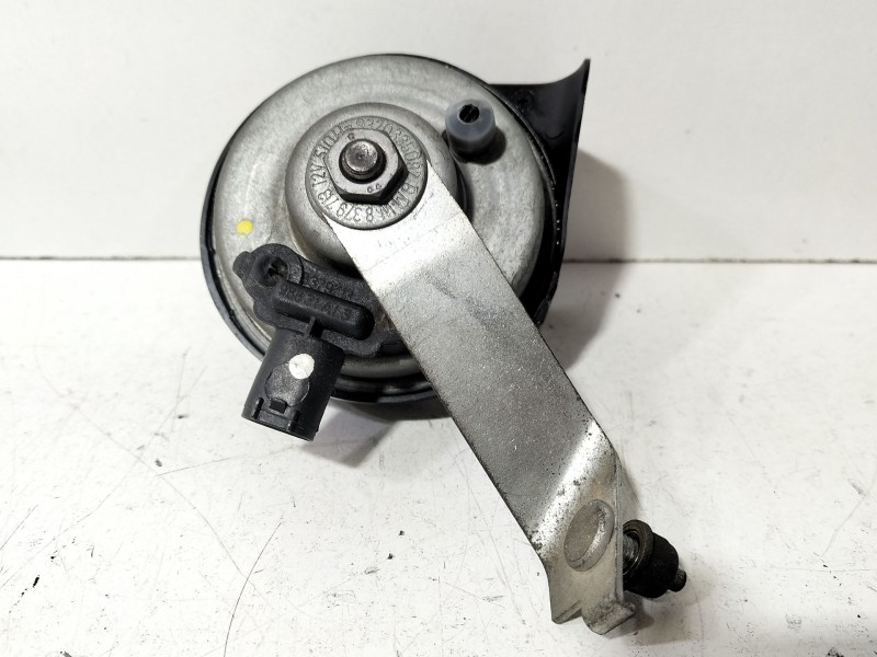 Recambio de claxon para bmw serie 3 coupe (e46) 318 ci referencia OEM IAM 703881157  