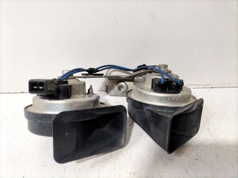 Recambio de claxon para alfa romeo 159 (939_) 1.9 jtdm 16v (939axc1b, 939axc12) referencia OEM IAM 0055306  