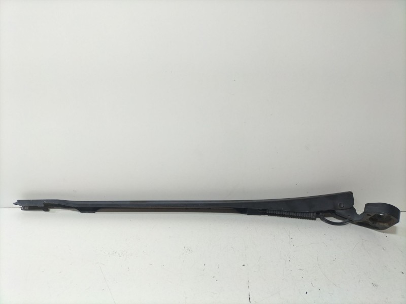 Recambio de brazo limpia delantero izquierdo para seat leon (1p1) 2.0 tdi 16v referencia OEM IAM 1P0955409A  