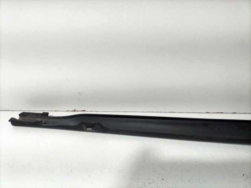 Recambio de brazo limpia delantero izquierdo para seat leon (1p1) 2.0 tdi 16v referencia OEM IAM 1P0955409A  