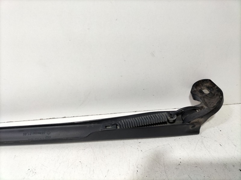 Recambio de brazo limpia delantero izquierdo para seat leon (1p1) 2.0 tdi 16v referencia OEM IAM 1P0955409A  