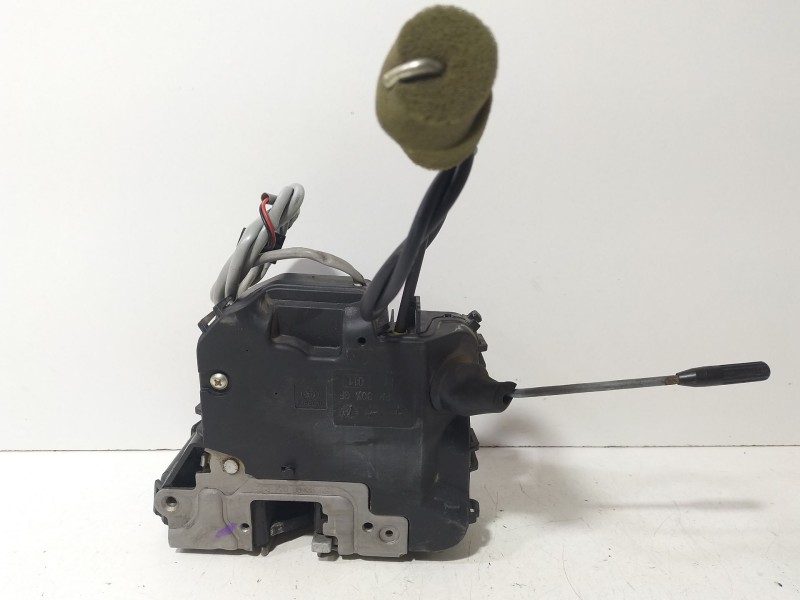 Recambio de cerradura puerta delantera derecha para mercedes-benz clase c coupé (cl203) c 220 cdi (203.708) referencia OEM IAM 2