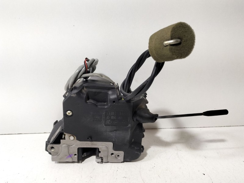 Recambio de cerradura puerta delantera derecha para mercedes-benz clase c coupé (cl203) c 220 cdi (203.708) referencia OEM IAM 2