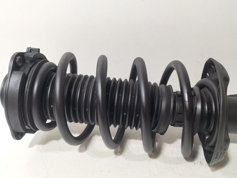 Recambio de amortiguador delantero izquierdo para volkswagen passat b6 (3c2) 2.0 tdi referencia OEM IAM 3C0413031AC  