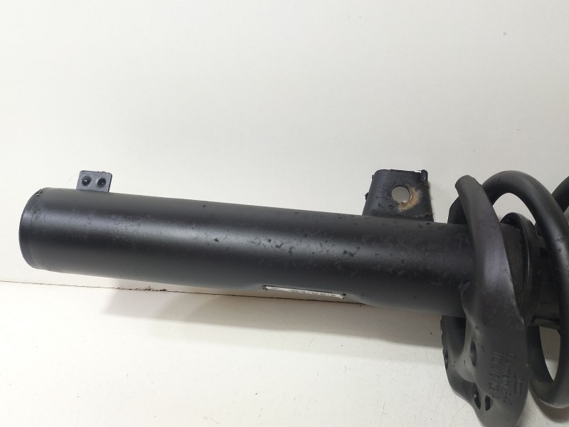 Recambio de amortiguador delantero izquierdo para volkswagen passat b6 (3c2) 2.0 tdi referencia OEM IAM 3C0413031AC  
