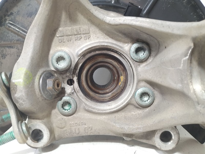 Recambio de mangueta delantera izquierda para volkswagen passat b6 (3c2) 2.0 tdi referencia OEM IAM 3C0407257F  