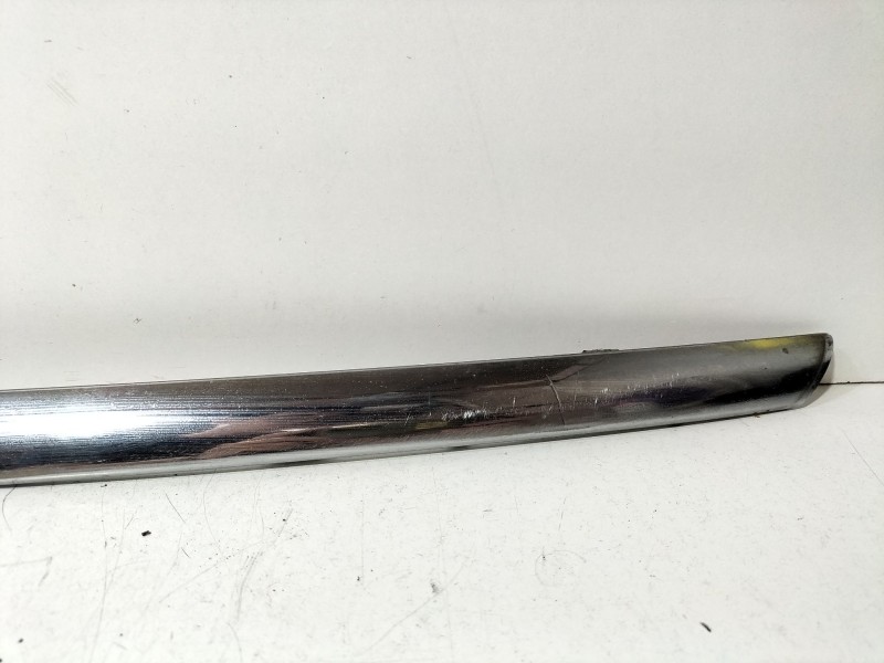 Recambio de moldura para mini mini (r50, r53) one d referencia OEM IAM 51117032900  
